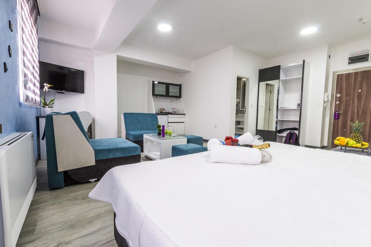 Astera Apart Hotel Skopje Bagian luar foto